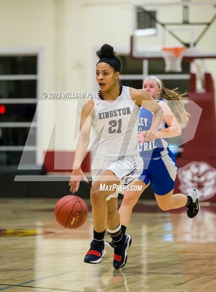 Thumbnail 3 in Valley Central @ Kingston (Section 9 Class AA Quarterfinal) photogallery.