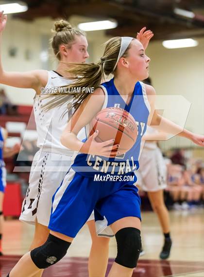 Thumbnail 1 in Valley Central @ Kingston (Section 9 Class AA Quarterfinal) photogallery.