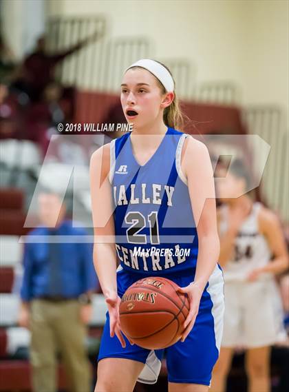 Thumbnail 3 in Valley Central @ Kingston (Section 9 Class AA Quarterfinal) photogallery.