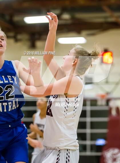 Thumbnail 1 in Valley Central @ Kingston (Section 9 Class AA Quarterfinal) photogallery.