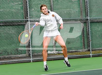 Thumbnail 2 in East Greenwich vs Moses Brown photogallery.