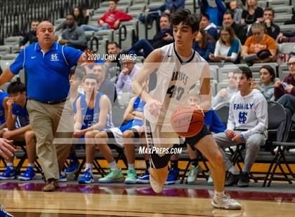 Thumbnail 3 in St. Mary vs. Indian Hills (Dennis Gregory Memorial Classic) photogallery.
