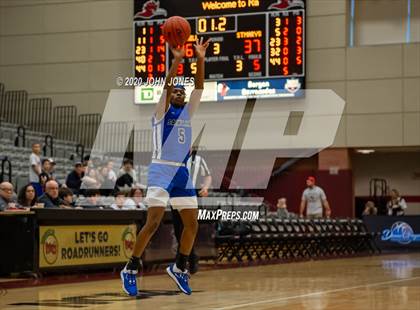 Thumbnail 3 in St. Mary vs. Indian Hills (Dennis Gregory Memorial Classic) photogallery.