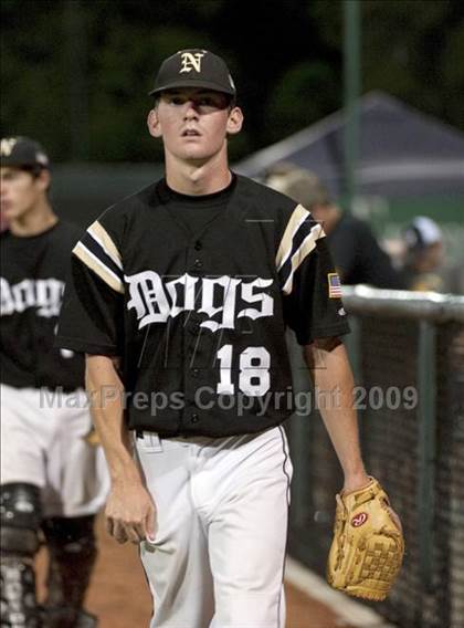Thumbnail 1 in Nederland vs Brenham (4A Region 3 SF - Game 1 ) photogallery.