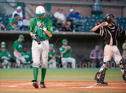 Thumbnail 3 in Nederland vs Brenham (4A Region 3 SF - Game 1 ) photogallery.