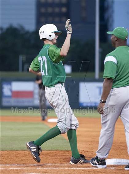 Thumbnail 2 in Nederland vs Brenham (4A Region 3 SF - Game 1 ) photogallery.