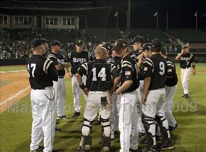 Thumbnail 3 in Nederland vs Brenham (4A Region 3 SF - Game 1 ) photogallery.