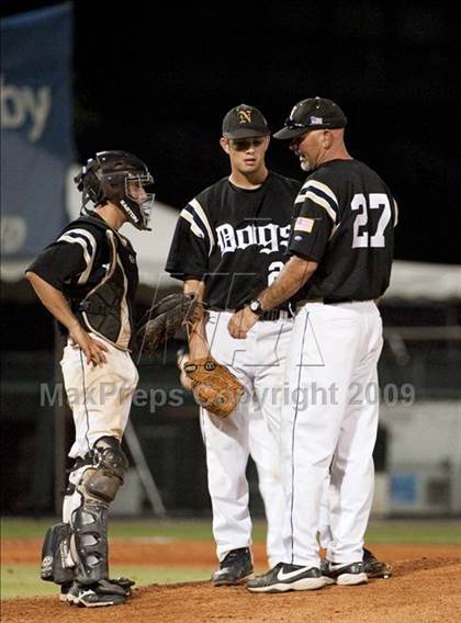 Thumbnail 3 in Nederland vs Brenham (4A Region 3 SF - Game 1 ) photogallery.