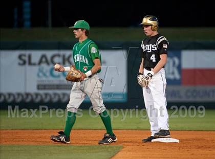 Thumbnail 1 in Nederland vs Brenham (4A Region 3 SF - Game 1 ) photogallery.