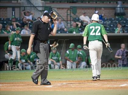 Thumbnail 1 in Nederland vs Brenham (4A Region 3 SF - Game 1 ) photogallery.
