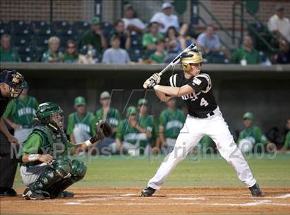 Thumbnail 2 in Nederland vs Brenham (4A Region 3 SF - Game 1 ) photogallery.