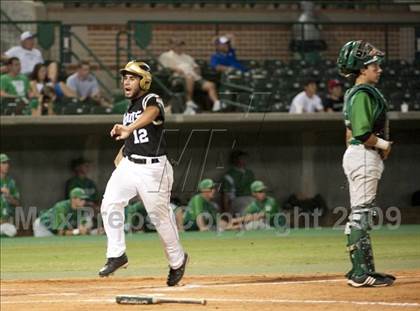 Thumbnail 1 in Nederland vs Brenham (4A Region 3 SF - Game 1 ) photogallery.