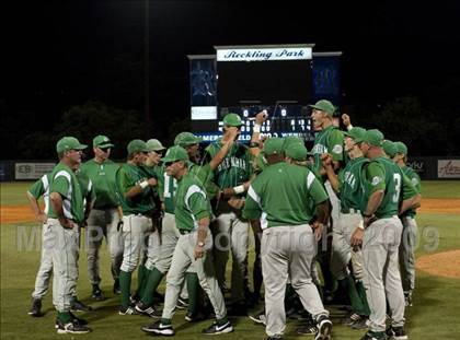 Thumbnail 1 in Nederland vs Brenham (4A Region 3 SF - Game 1 ) photogallery.