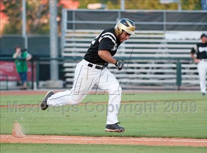 Thumbnail 2 in Nederland vs Brenham (4A Region 3 SF - Game 1 ) photogallery.