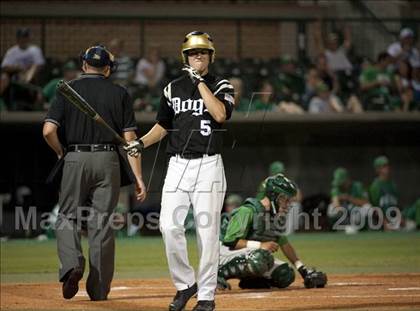 Thumbnail 2 in Nederland vs Brenham (4A Region 3 SF - Game 1 ) photogallery.