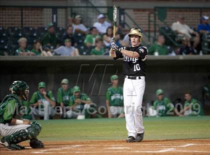 Thumbnail 3 in Nederland vs Brenham (4A Region 3 SF - Game 1 ) photogallery.