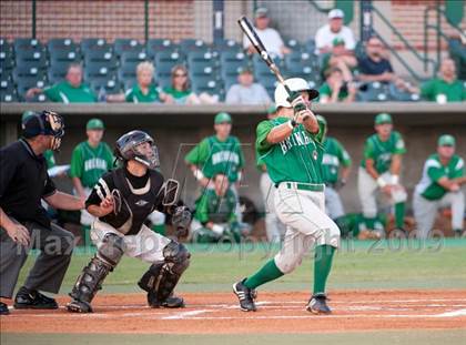 Thumbnail 1 in Nederland vs Brenham (4A Region 3 SF - Game 1 ) photogallery.