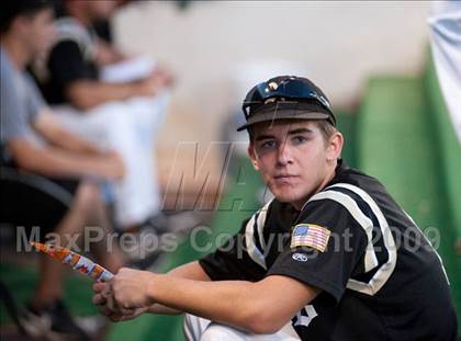Thumbnail 2 in Nederland vs Brenham (4A Region 3 SF - Game 1 ) photogallery.