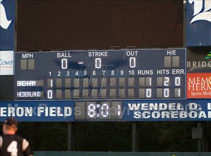 Thumbnail 1 in Nederland vs Brenham (4A Region 3 SF - Game 1 ) photogallery.