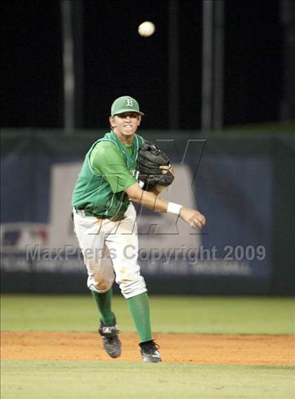 Thumbnail 1 in Nederland vs Brenham (4A Region 3 SF - Game 1 ) photogallery.