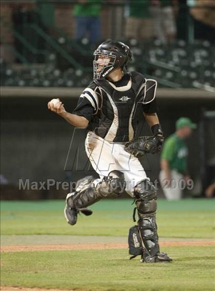 Thumbnail 1 in Nederland vs Brenham (4A Region 3 SF - Game 1 ) photogallery.