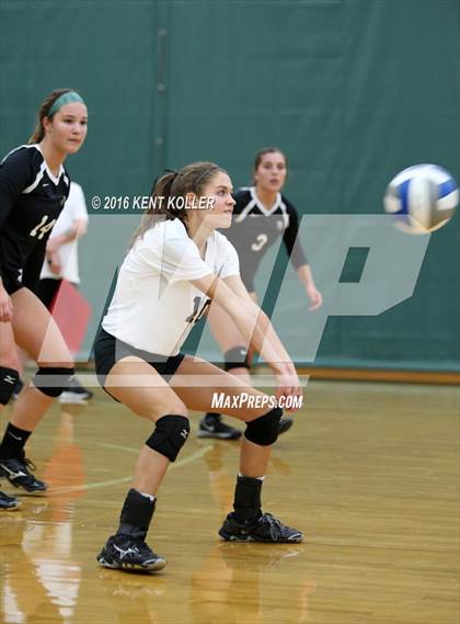 Thumbnail 2 in Grosse Pointe South @ Grosse Pointe North photogallery.