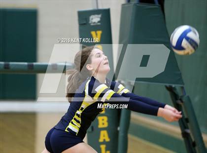 Thumbnail 2 in Grosse Pointe South @ Grosse Pointe North photogallery.