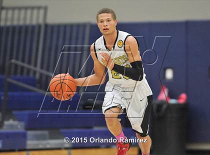 Thumbnail 2 in Palo Verde Valley vs. Lutheran (CIF SDS D5 Final) photogallery.