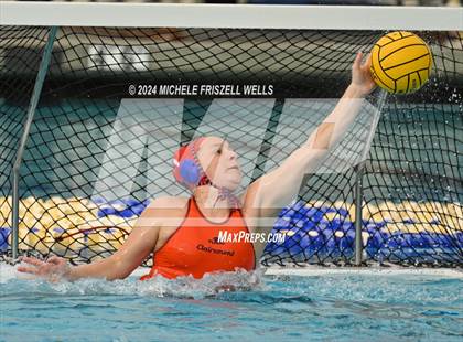 Thumbnail 2 in Clairemont vs. Helix (CIF State Playing Game Final) photogallery.