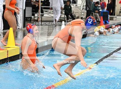 Thumbnail 1 in Clairemont vs. Helix (CIF State Playing Game Final) photogallery.