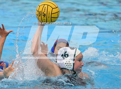 Thumbnail 3 in Clairemont vs. Helix (CIF State Playing Game Final) photogallery.
