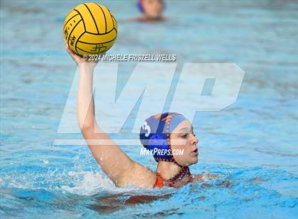 Thumbnail 3 in Clairemont vs. Helix (CIF State Playing Game Final) photogallery.
