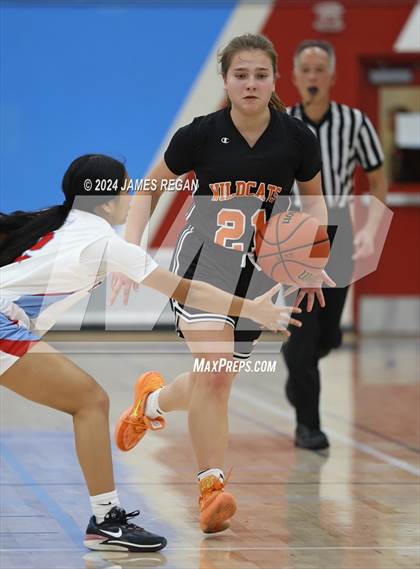 Thumbnail 3 in Woodside @ Hillsdale photogallery.