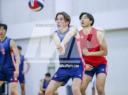 Thumbnail 1 in Portola @ Beckman photogallery.