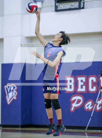 Thumbnail 3 in Portola @ Beckman photogallery.