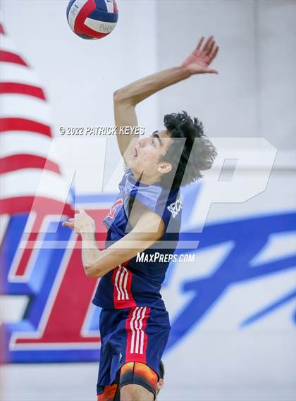 Thumbnail 1 in Portola @ Beckman photogallery.