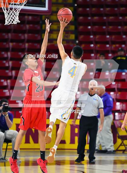 Thumbnail 3 in Alchesay vs. Page - Native American Basketball Classic photogallery.