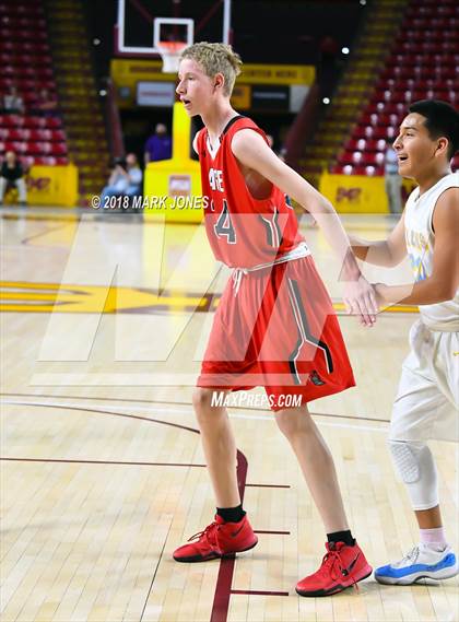 Thumbnail 2 in Alchesay vs. Page - Native American Basketball Classic photogallery.