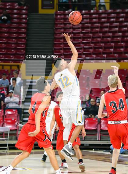 Thumbnail 2 in Alchesay vs. Page - Native American Basketball Classic photogallery.