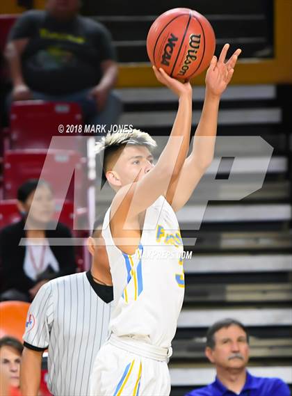Thumbnail 2 in Alchesay vs. Page - Native American Basketball Classic photogallery.