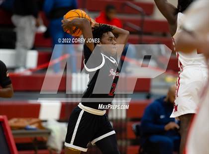 Thumbnail 1 in Dougherty vs Southwest (Hypesouth Hardwood Invitational) photogallery.