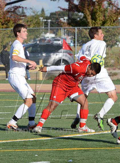 Thumbnail 2 in Galt vs. Vista del Lago (CIF SJS D4 Final) photogallery.