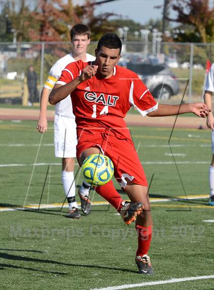 Thumbnail 1 in Galt vs. Vista del Lago (CIF SJS D4 Final) photogallery.