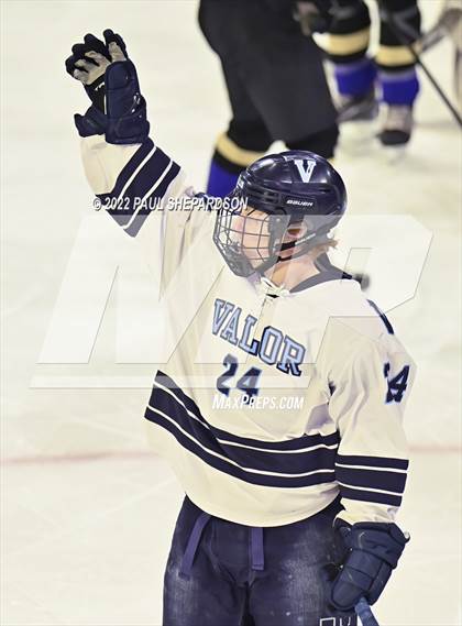 Thumbnail 3 in Fort Collins vs. Valor Christian (CHSAA 5A State Semifinal Game) photogallery.