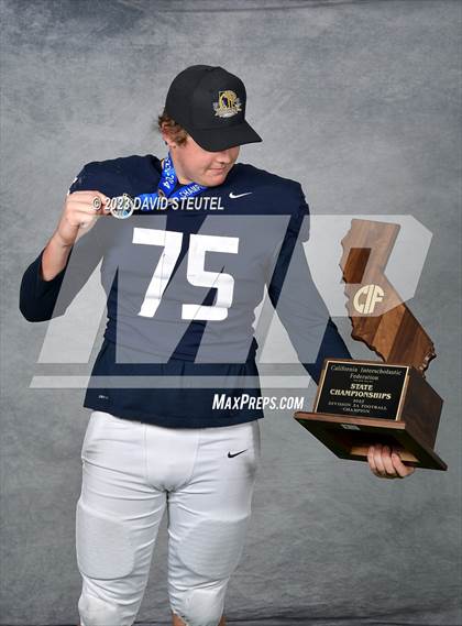 Thumbnail 1 in Central Valley Christian (CIF State D2A Awards) photogallery.
