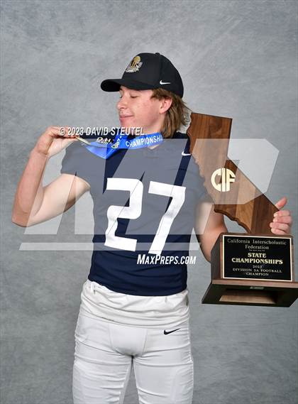 Thumbnail 2 in Central Valley Christian (CIF State D2A Awards) photogallery.
