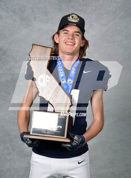 Thumbnail 3 in Central Valley Christian (CIF State D2A Awards) photogallery.