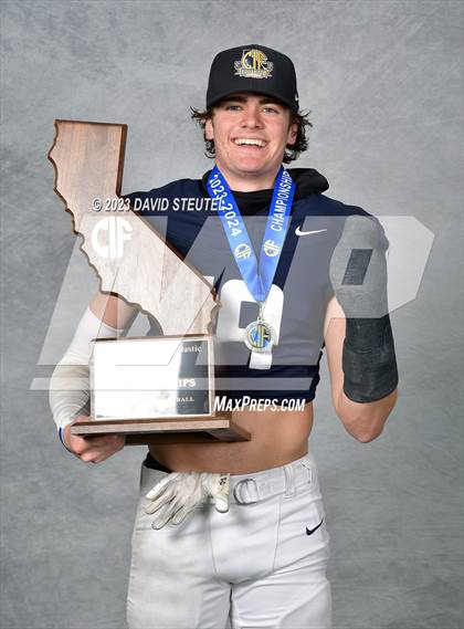 Thumbnail 2 in Central Valley Christian (CIF State D2A Awards) photogallery.