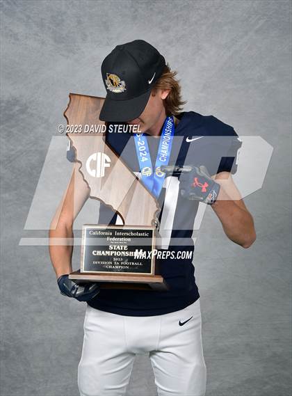 Thumbnail 1 in Central Valley Christian (CIF State D2A Awards) photogallery.