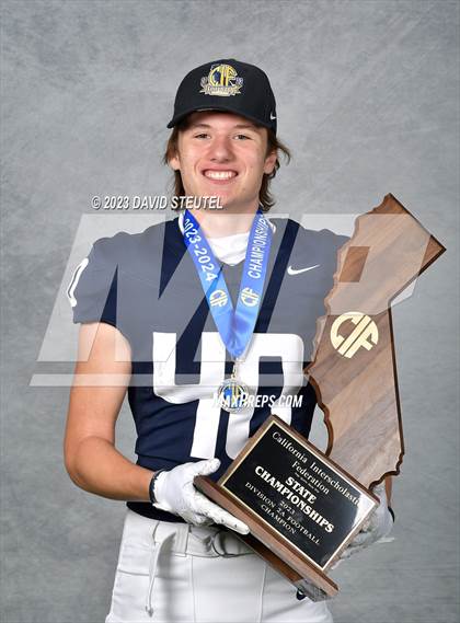 Thumbnail 1 in Central Valley Christian (CIF State D2A Awards) photogallery.